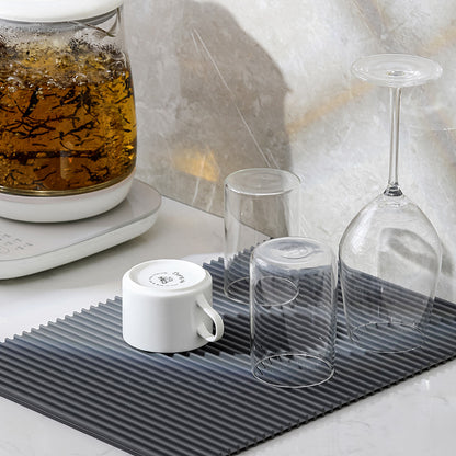 Silicone Heat-Insulation Kitchen Placemat – Non-Slip Pot Holder & Mat